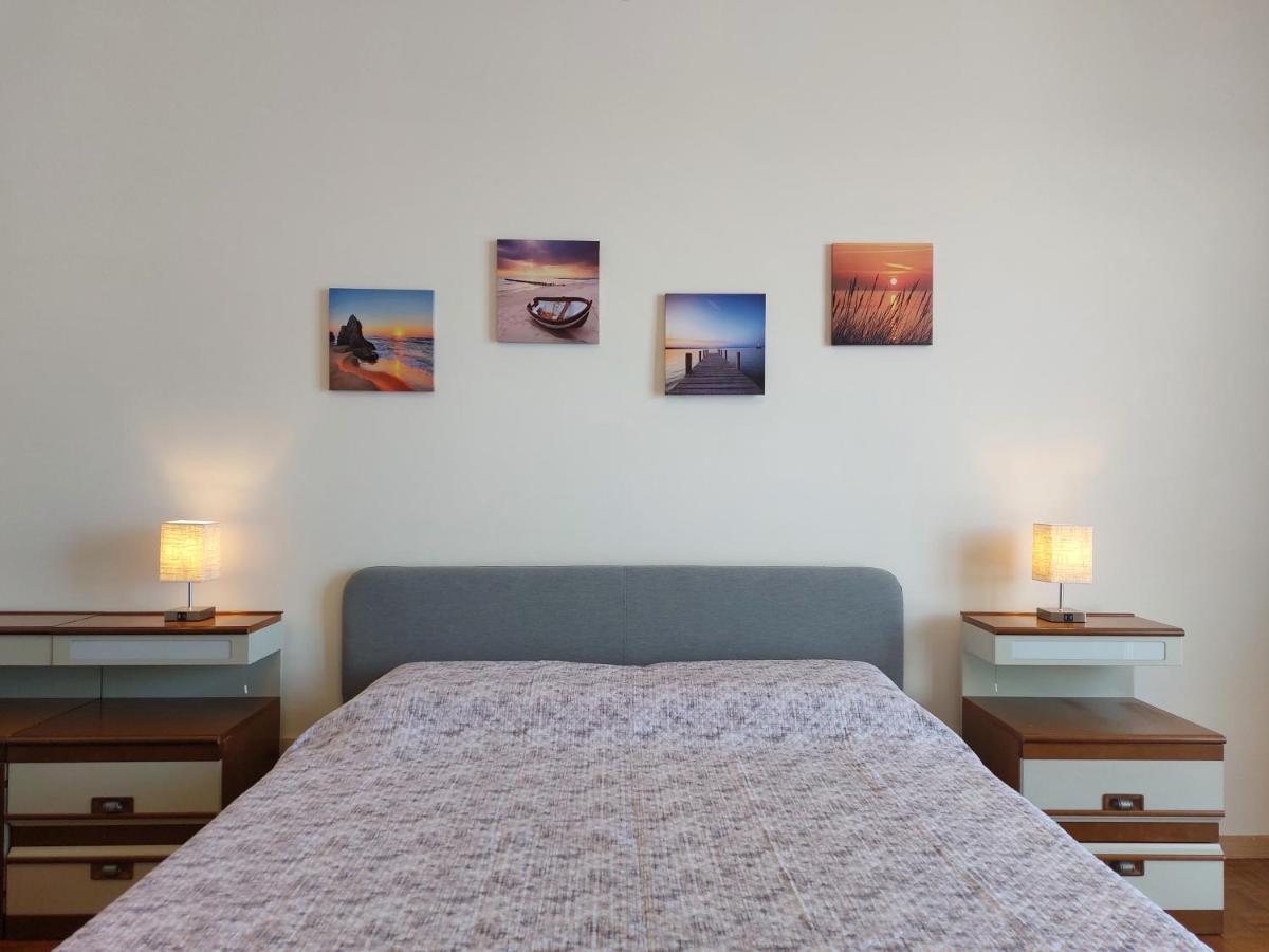 Maremare, Really On The Beach, With Private Parking Savona Exteriér fotografie