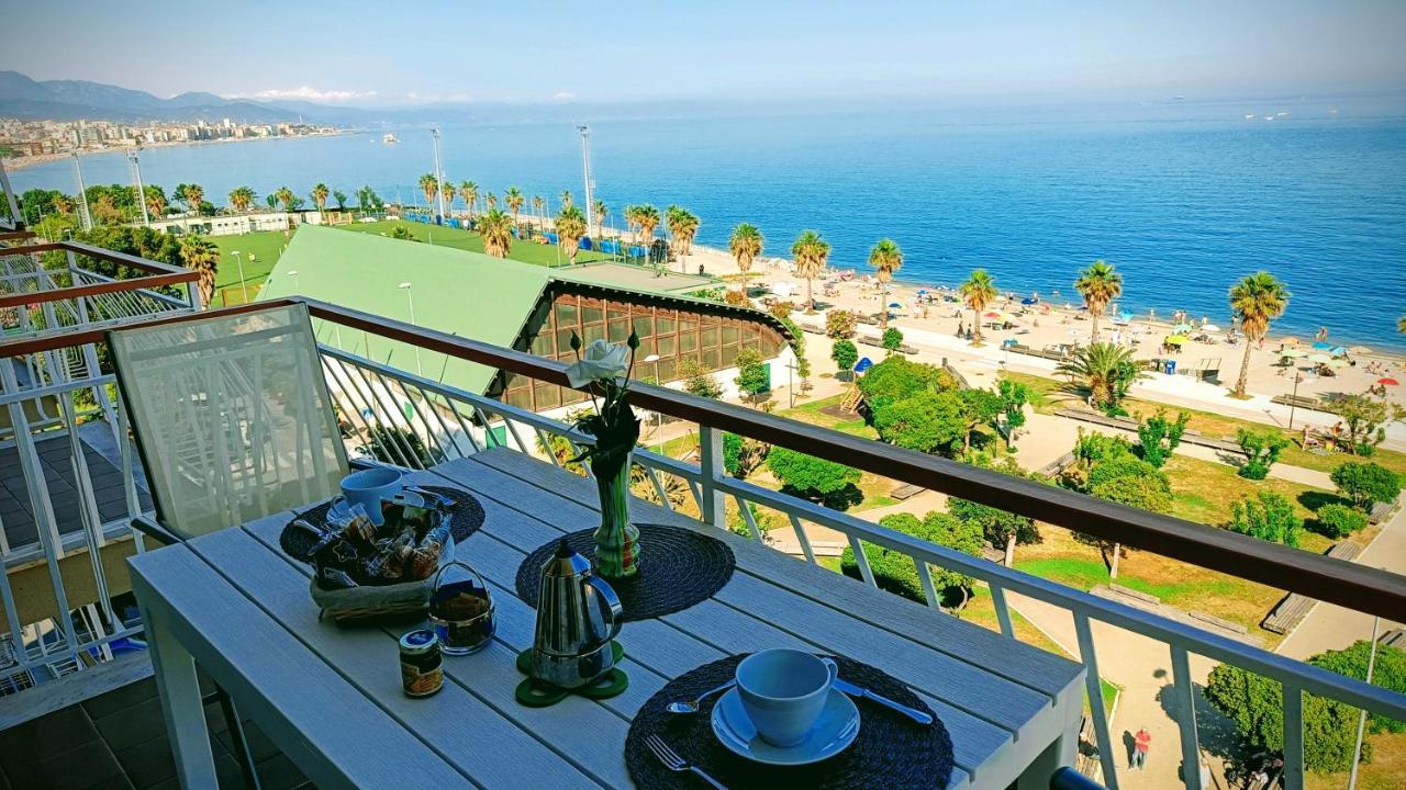 Maremare, Really On The Beach, With Private Parking Savona Exteriér fotografie